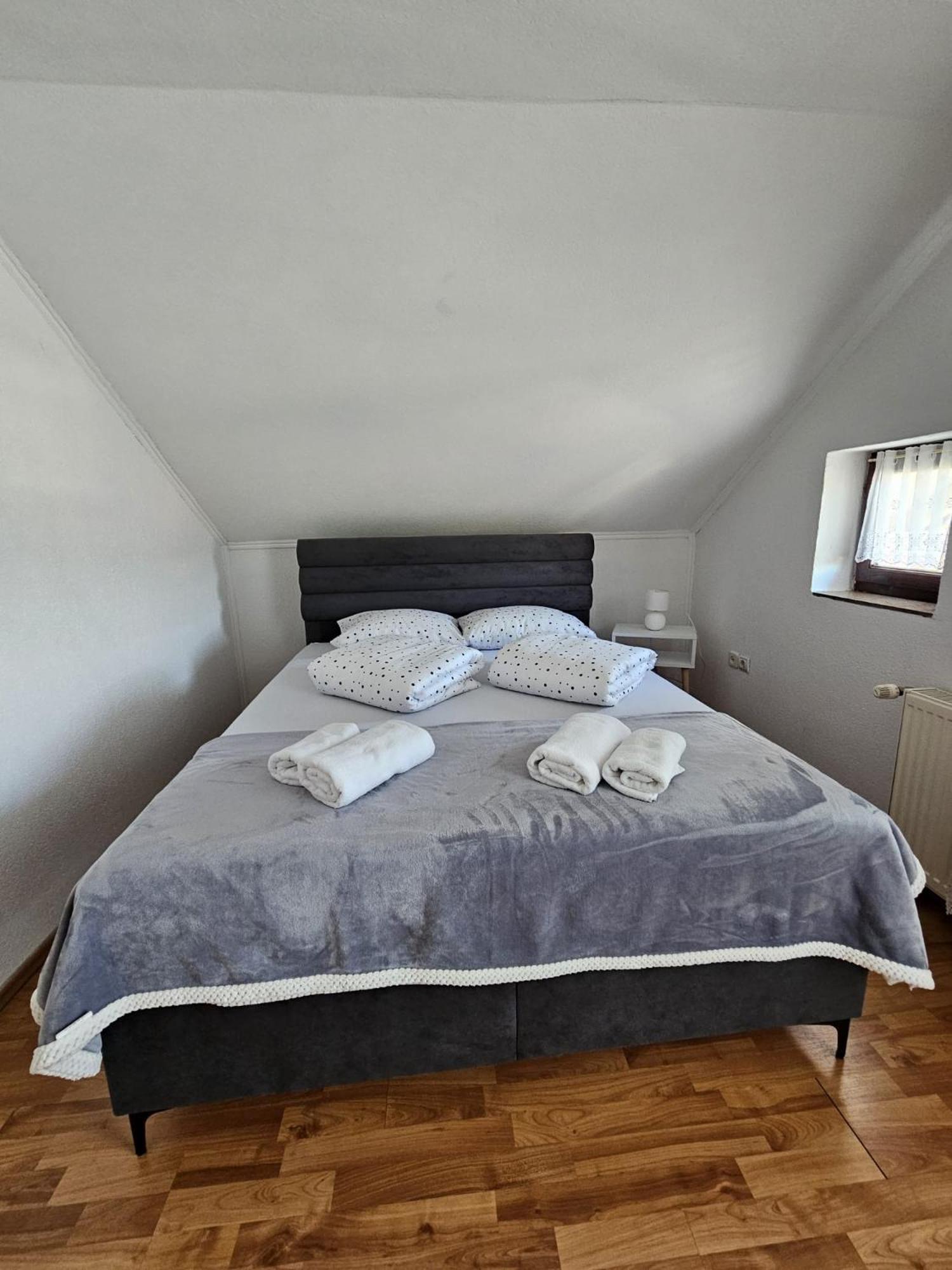 Holiday Home Peaceful Retreat Visoko Zewnętrze zdjęcie